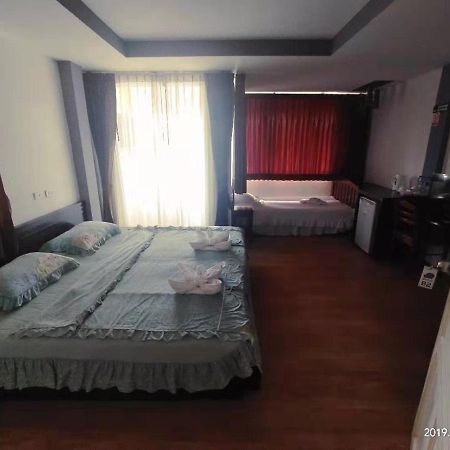 Wechat Inn Patong Exteriér fotografie